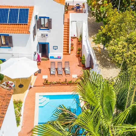 Holiday Home In Carvoeiro Near Beach Carvoeiro (Lagoa)
