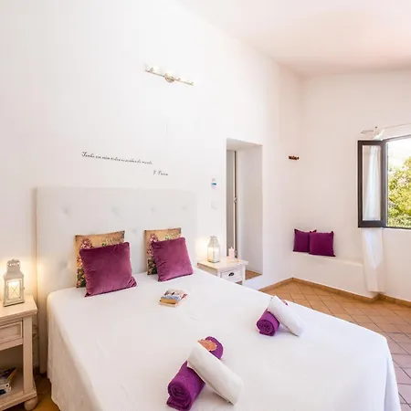 Holiday Home In Carvoeiro Near Beach