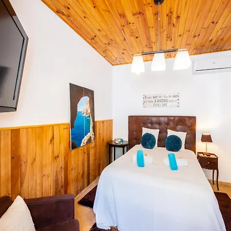 Holiday Home In Carvoeiro Near Beach