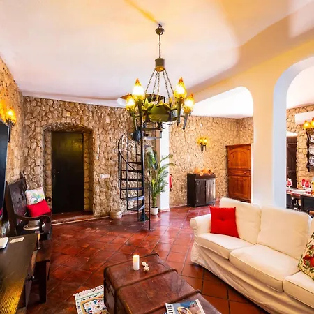 Willa Holiday Home In Carvoeiro Near Beach